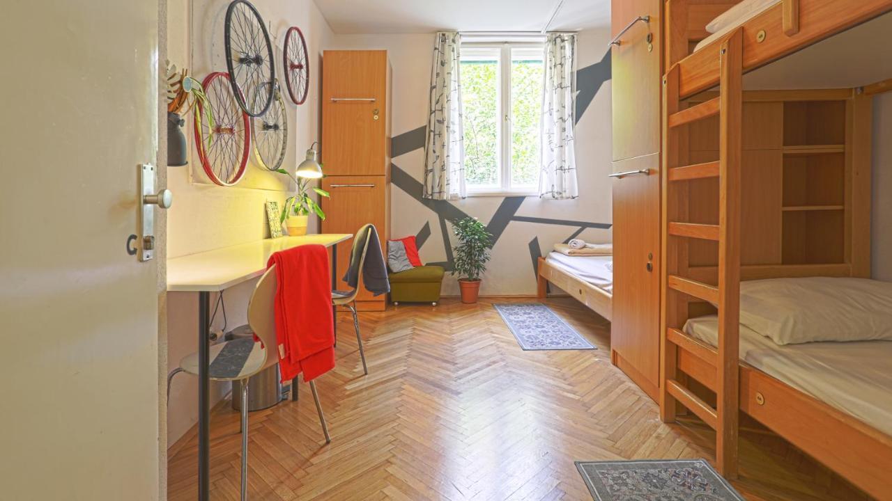 Tchaikovsky Hostel Split  Exteriér fotografie