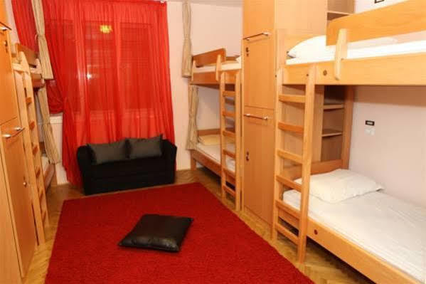 Tchaikovsky Hostel Split  Exteriér fotografie
